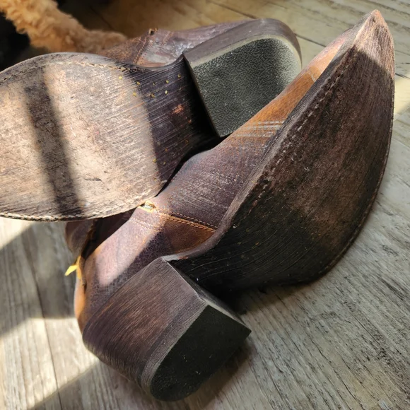 Ariat Brown Distressed Ankle Booties - Picture 4 of 5